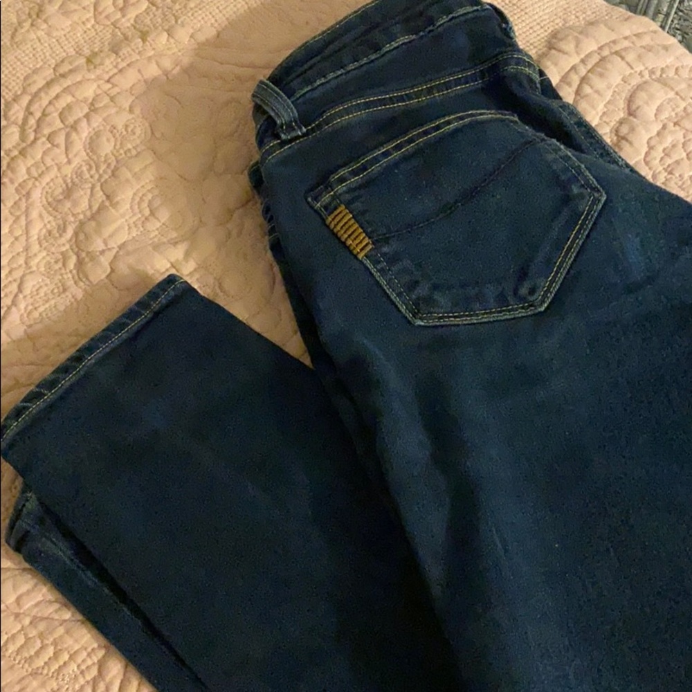 Paige skyline Jean